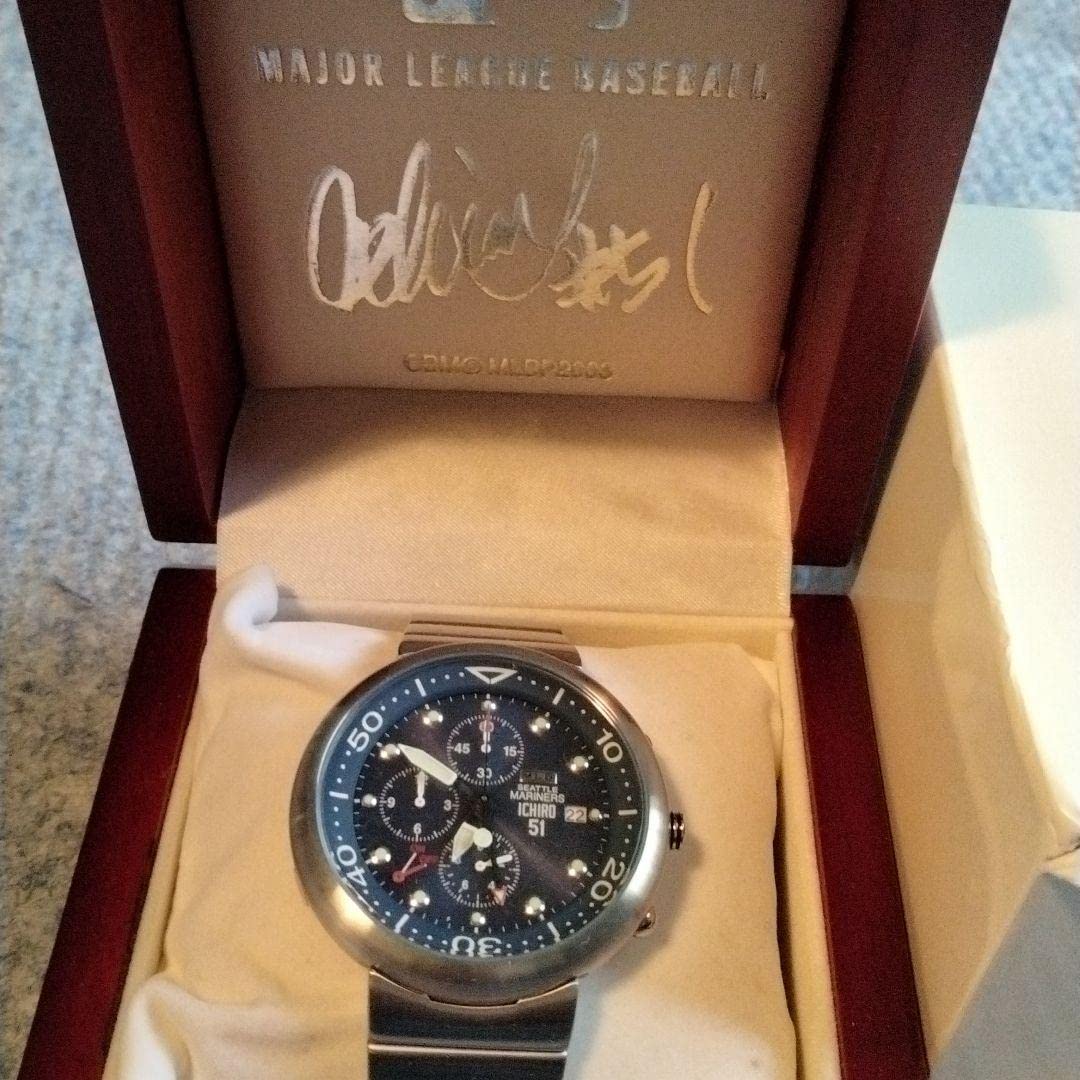 MAJOR LEAGUE BASEBALL WATCH イチロー Amazon.co.jp: イチロー 腕時計 WBCプログラム 優勝新聞 : ファッション